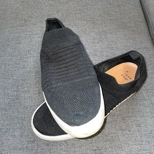 black slip on sneakers